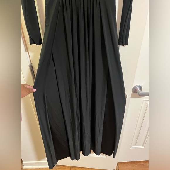 Black Medium Fashion Nova Long sleeve dress - Picture 2 of 3